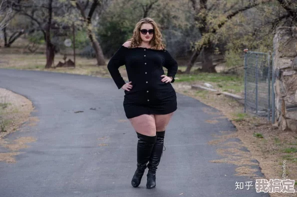 另类老太婆BBWBBW引发热议网友纷纷讨论其独特魅力与生活态度成为社交媒体新宠吸引大量关注和点赞